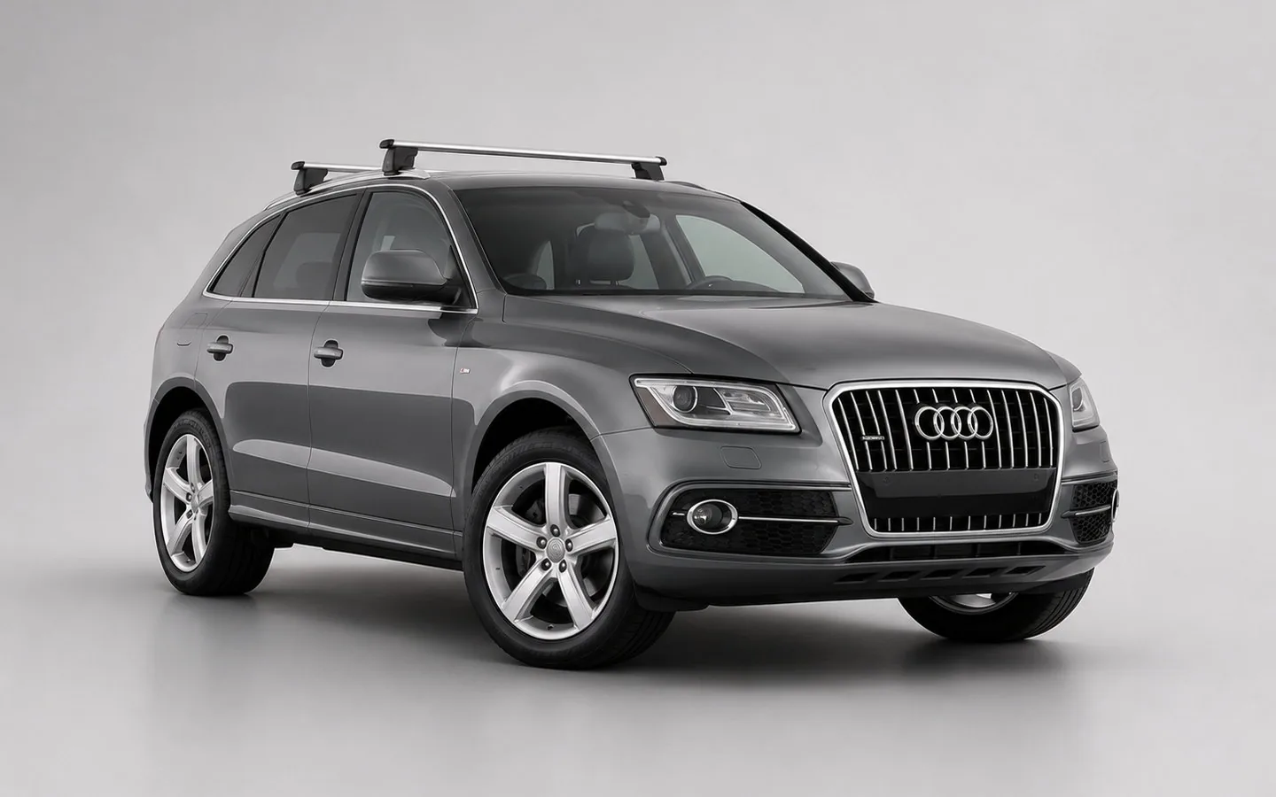 Audi Q5 SUV available for hire